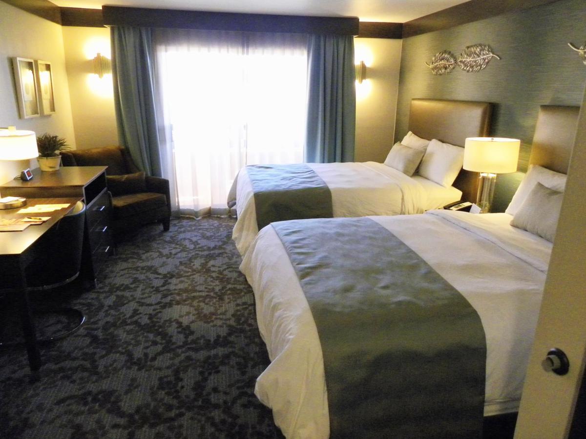 Double Room with Balcony at Ute Mountain Casino Hotel