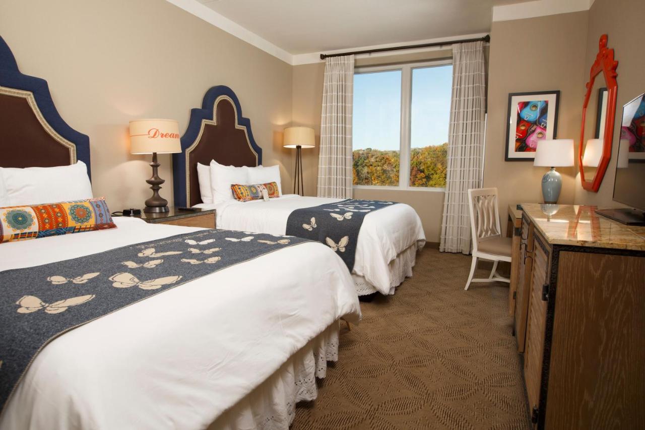 Queen Room with Two Queen Beds at Dollywood's DreamMore Resort