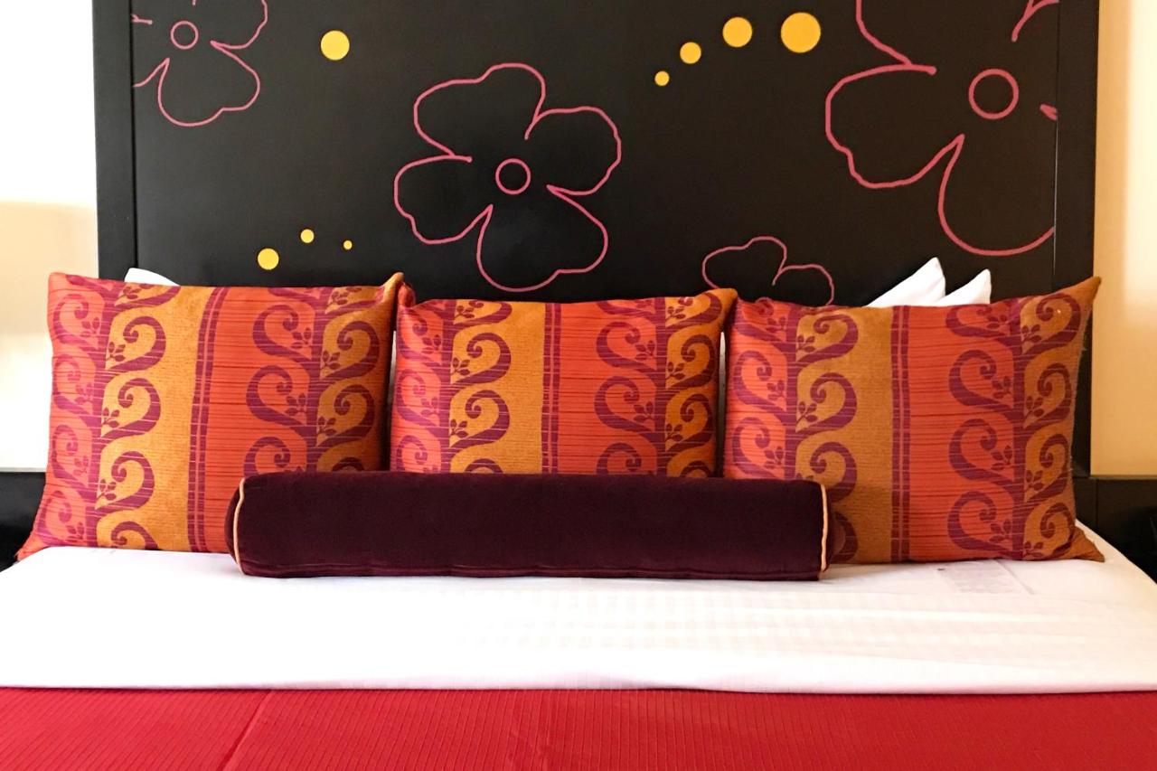 Superior King Room with Balcony at Washington Plaza Hotel