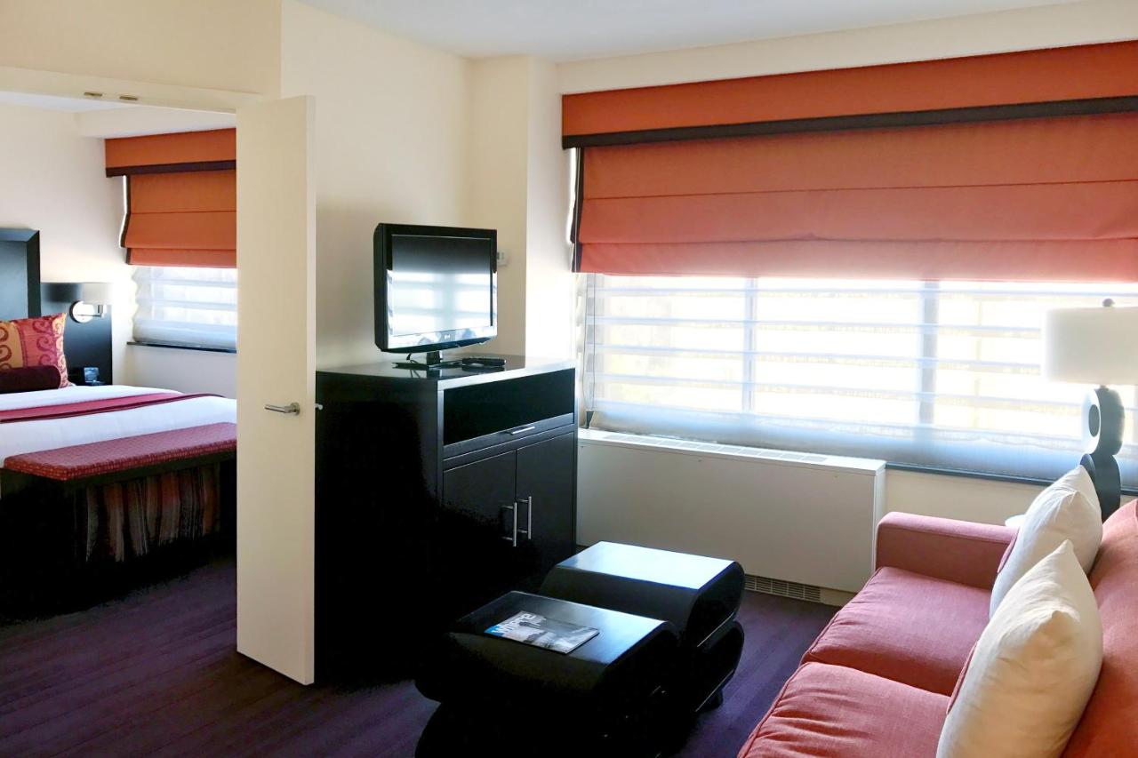 Junior Suite at Washington Plaza Hotel