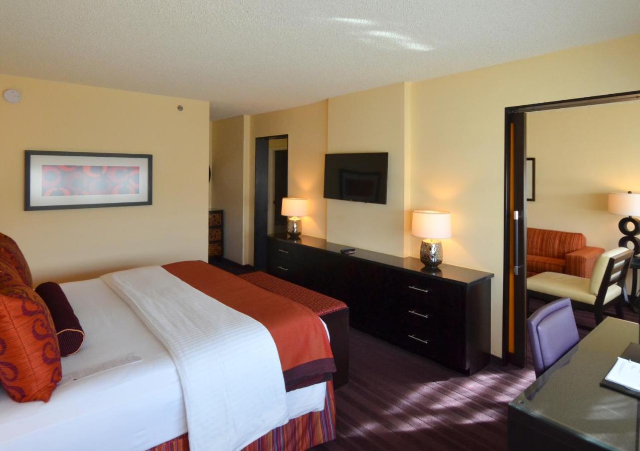 Superior Suite at Washington Plaza Hotel