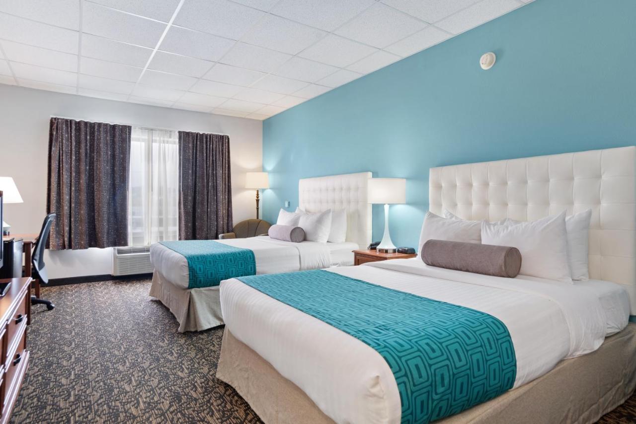 Queen Room with Two Queen Beds - Mobility Access/Non-Smoking at Howard Johnson by Wyndham Downtown Rapid City
