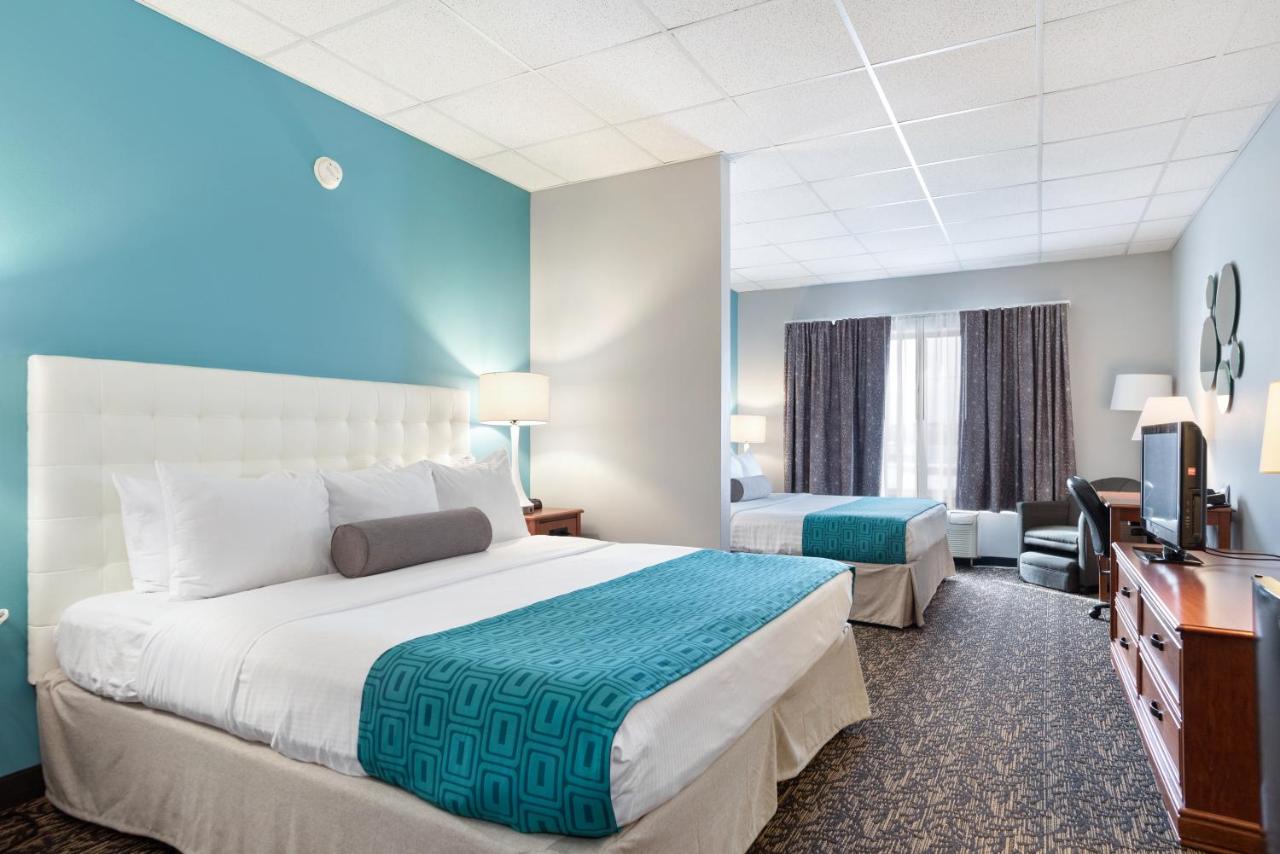 King Room with Two King Beds - Non-Smoking at Howard Johnson by Wyndham Downtown Rapid City