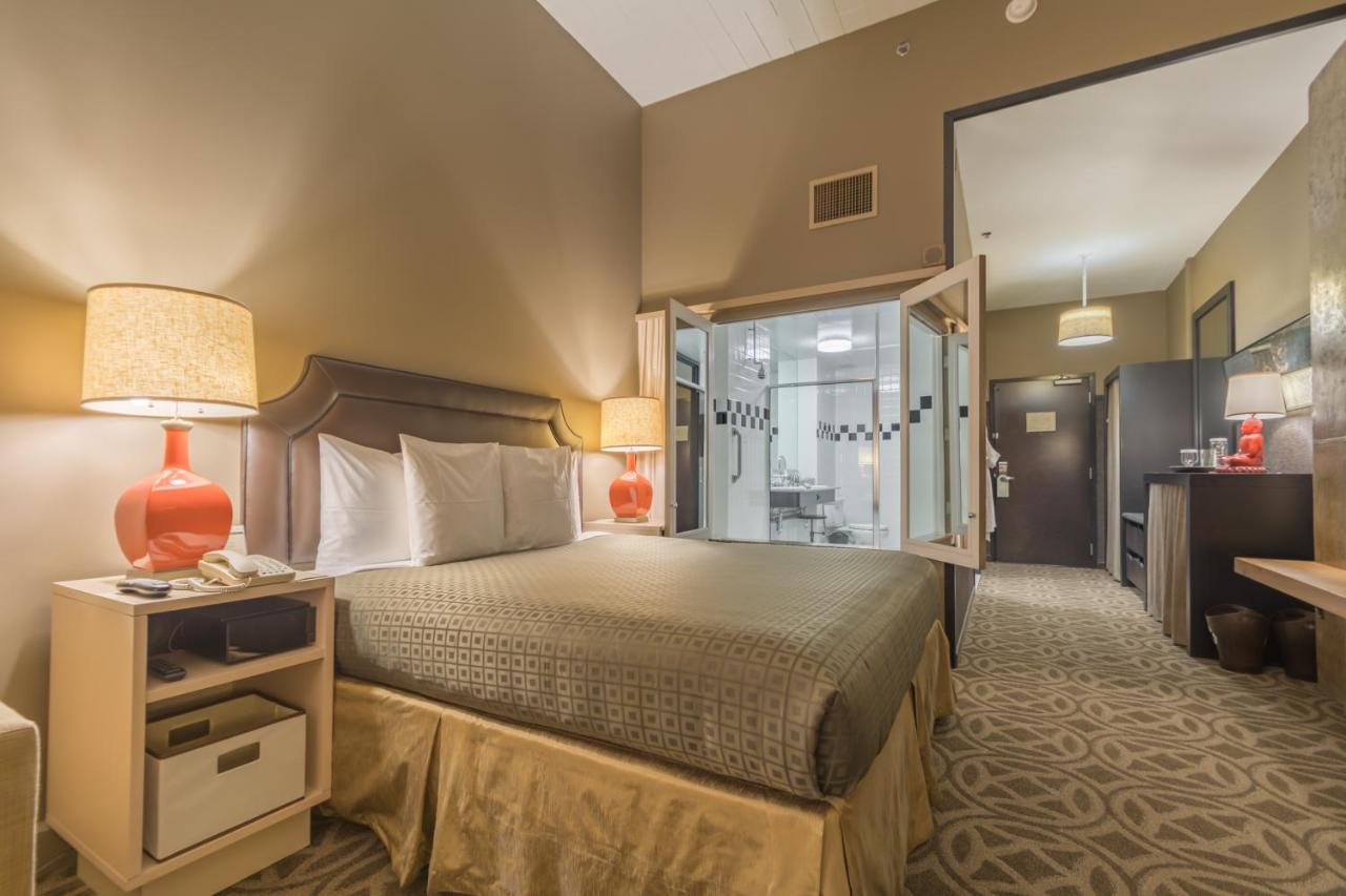 King Room with Spa Bath at Proximity Hotel