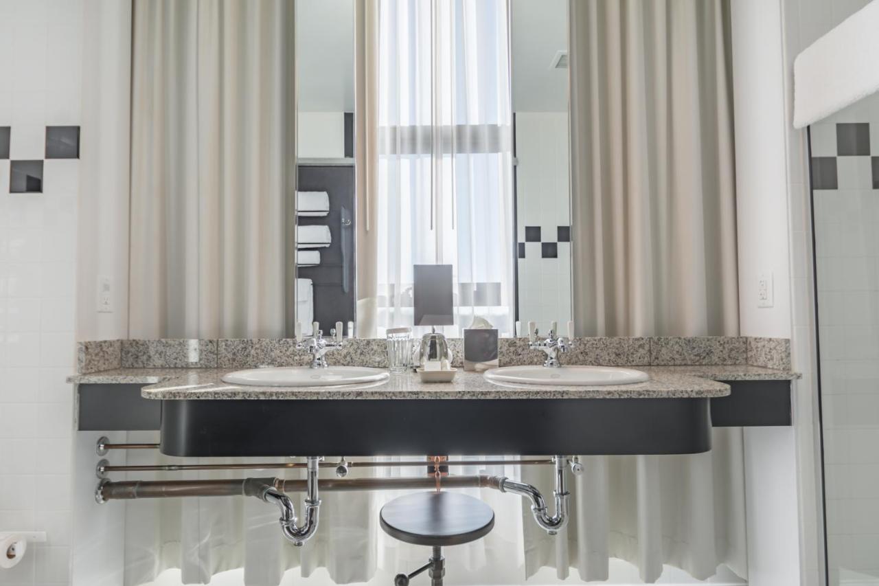 Corner King Room at Proximity Hotel