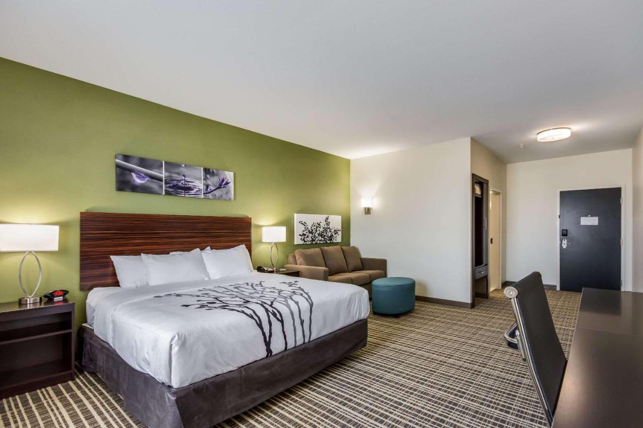 King Suite - Accessible/Non-Smoking at Sleep Inn & Suites Yukon Oklahoma City