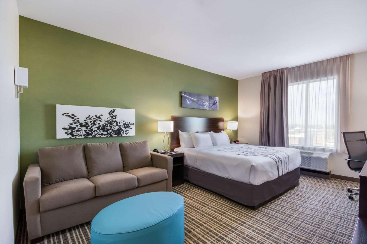 Deluxe King Suite - Non-Smoking at Sleep Inn & Suites Yukon Oklahoma City