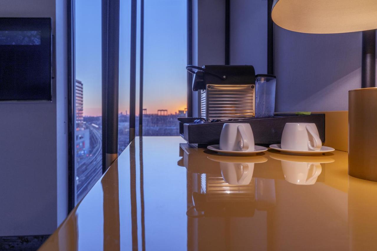 Deluxe King Room at The Parc Hotel