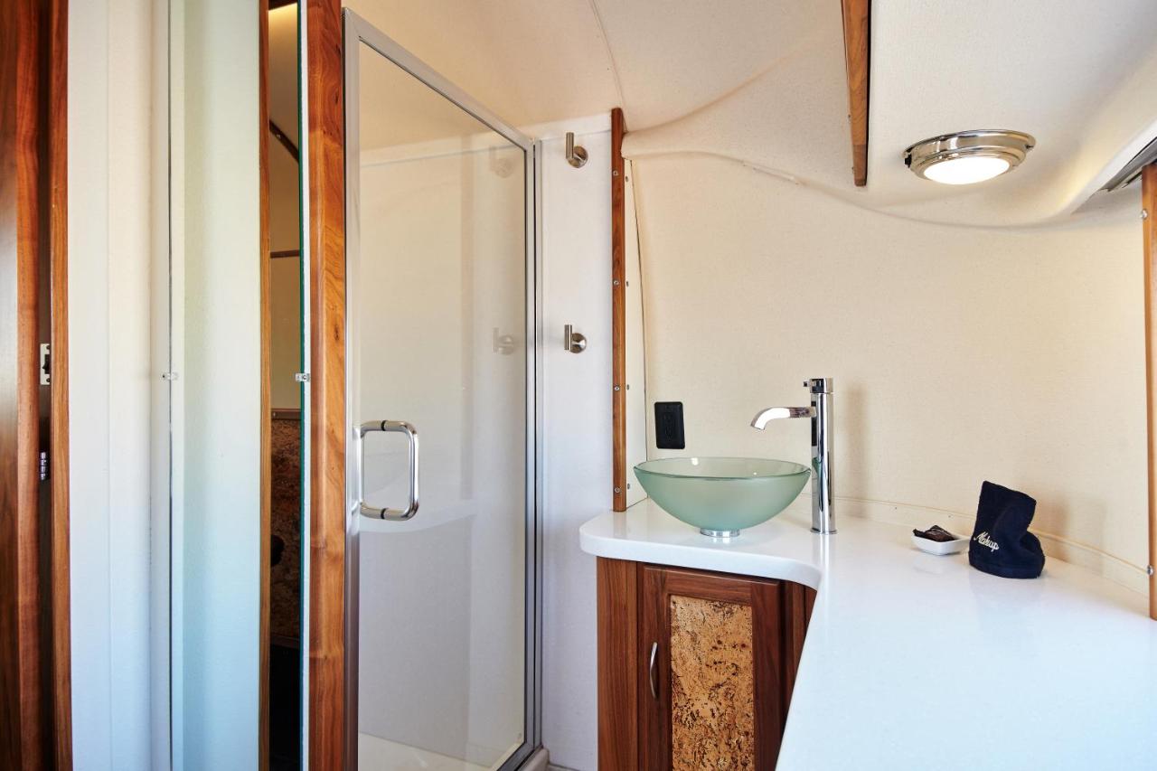 Deluxe Double Room with Balcony at Waypoint Ventura