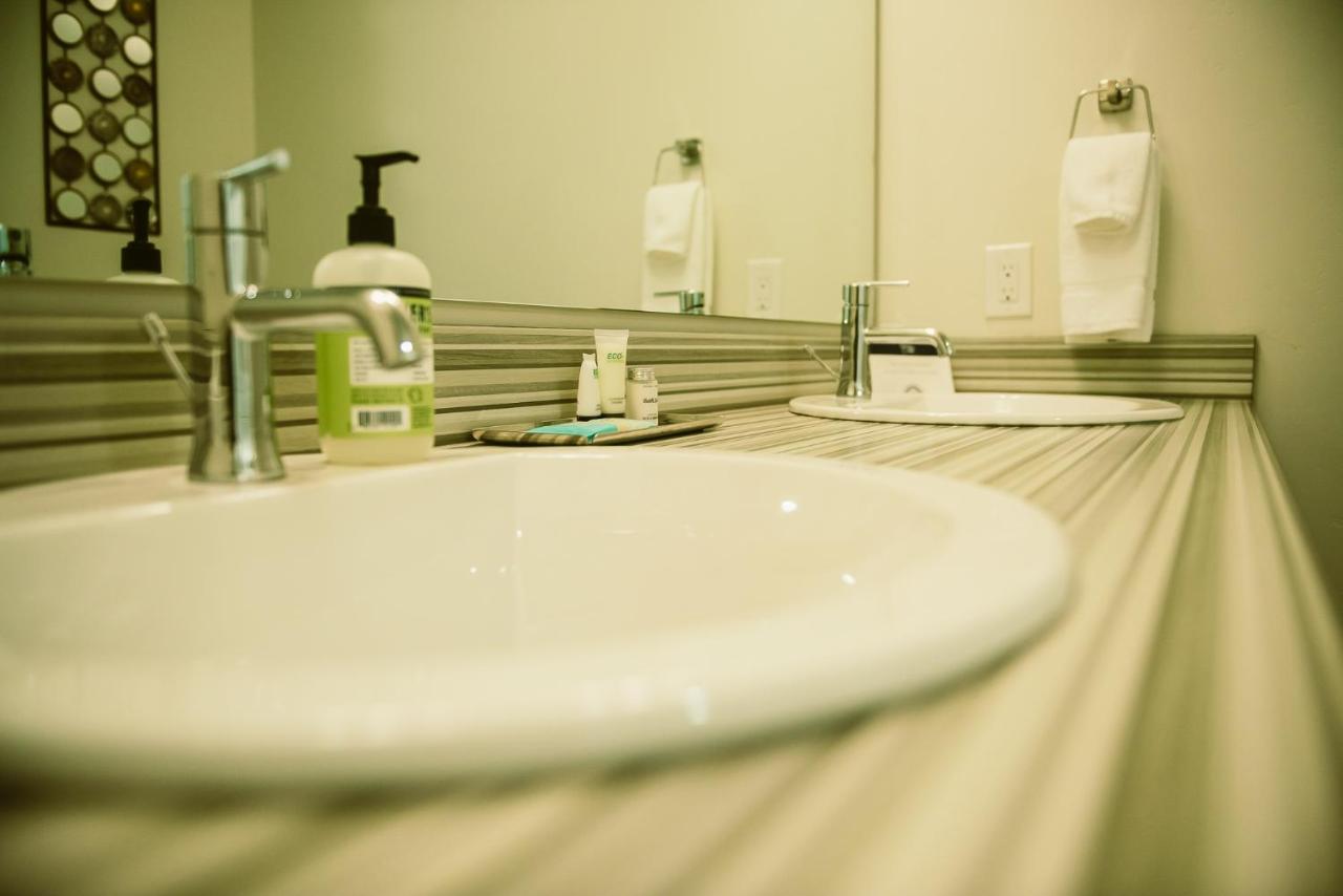 Executive King Suite at Silver Creek Hotel