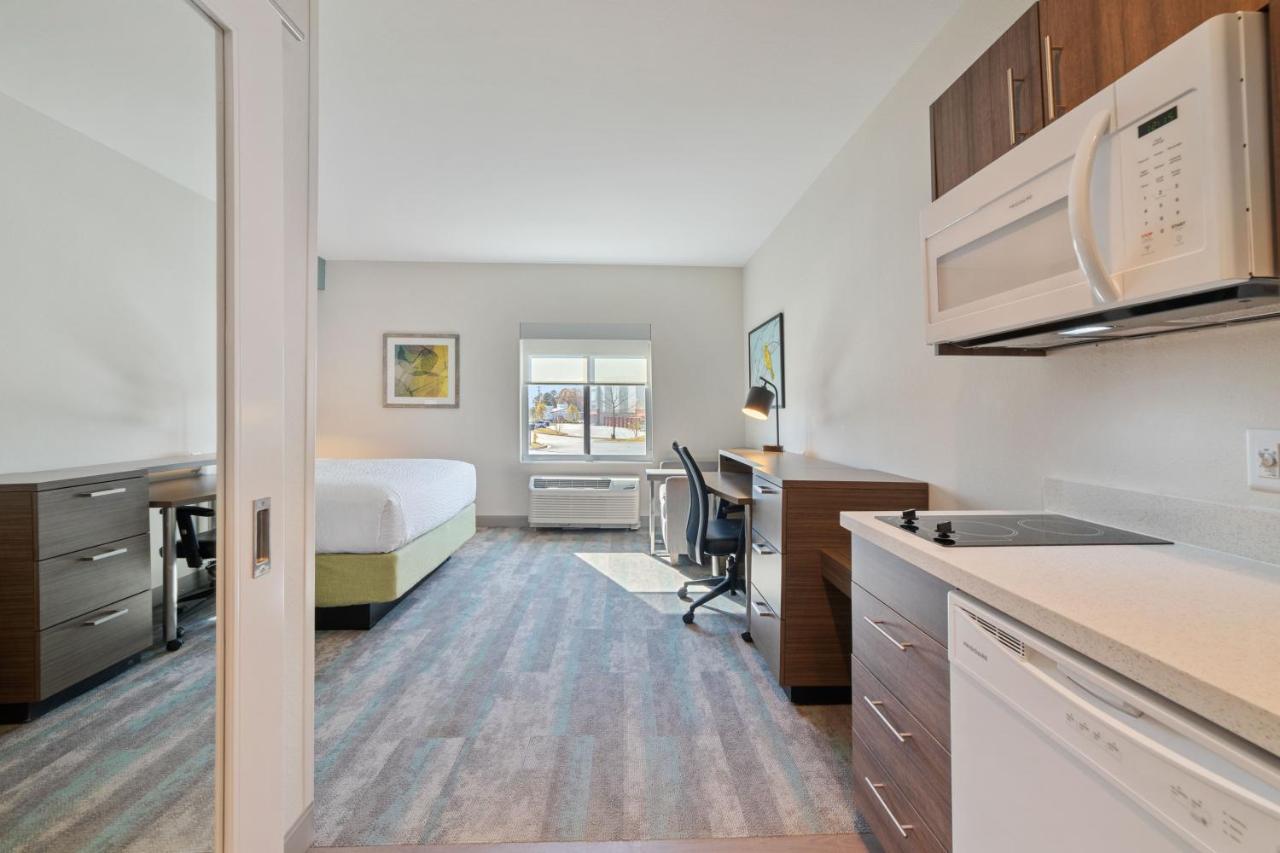 Queen Studio - Non-Smoking at Extended Stay America Premier Suites Greenville Woodruff Rd