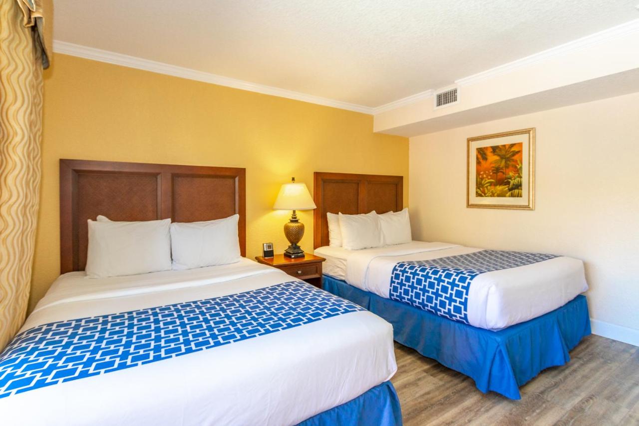 Queen Suite with Two Queen Beds at Coconut Cove All-Suite Hotel