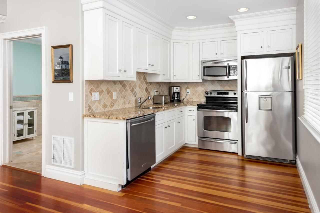 Studio Apartment at Pelham Court Hotel