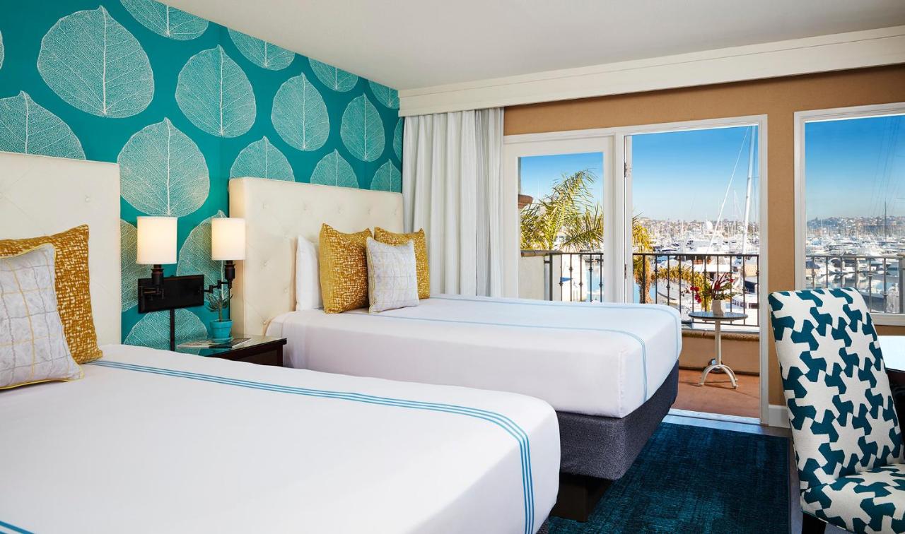 Queen Room with Marina View at Kona Kai San Diego