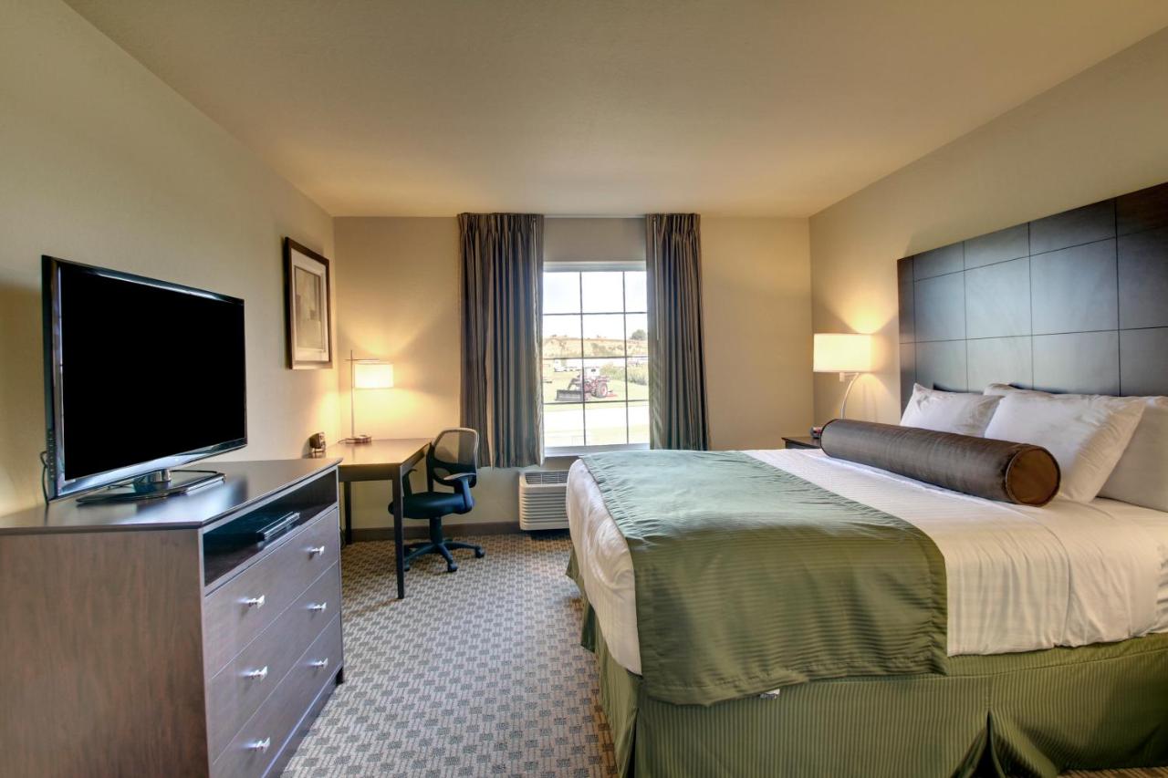 King Room at Cobblestone Inn & Suites - Avoca