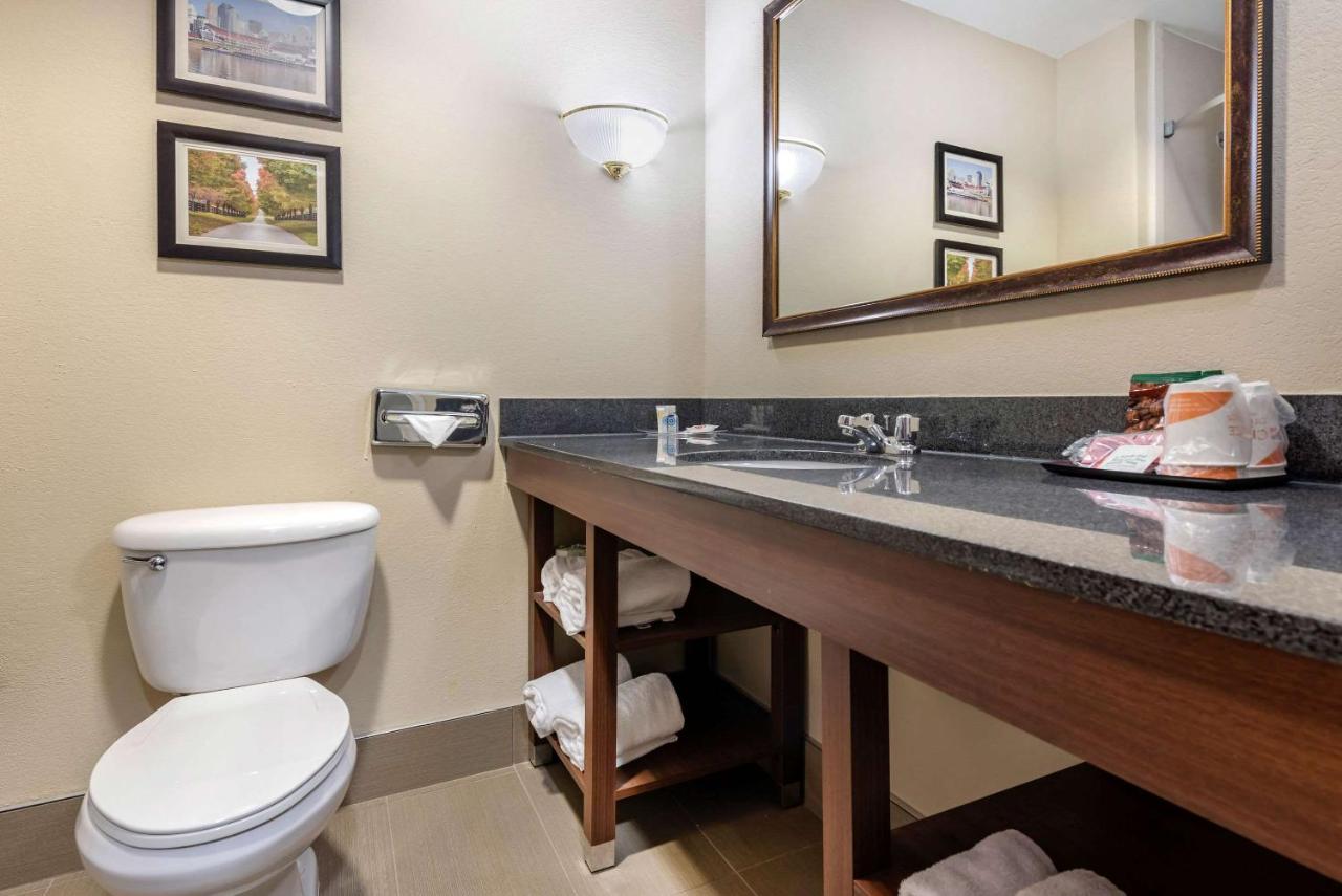 Queen Suite with Two Queen Beds - Non-Smoking at Comfort Suites Cincinnati Airport