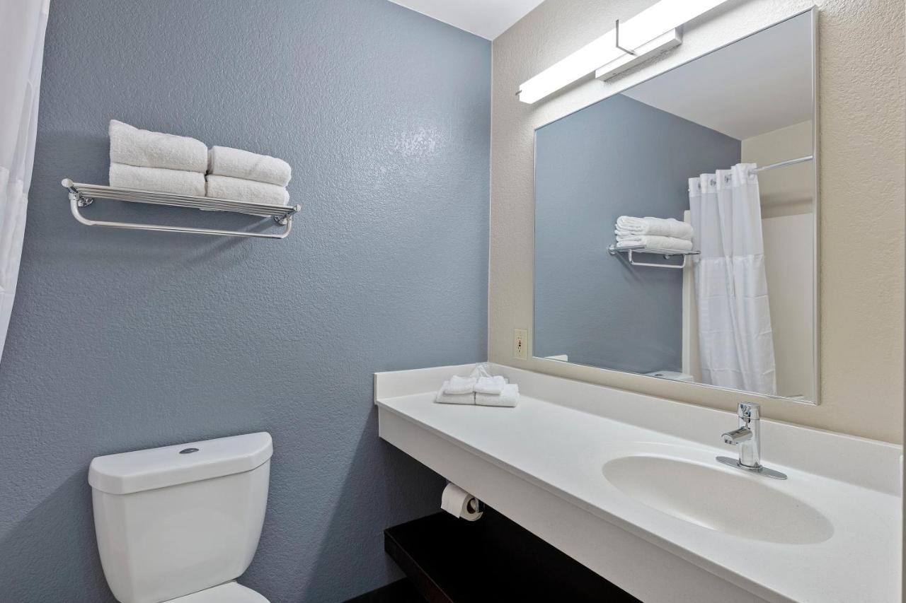 Queen Studio - Non-Smoking at Extended Stay America Suites Charlotte Pineville Park Rd