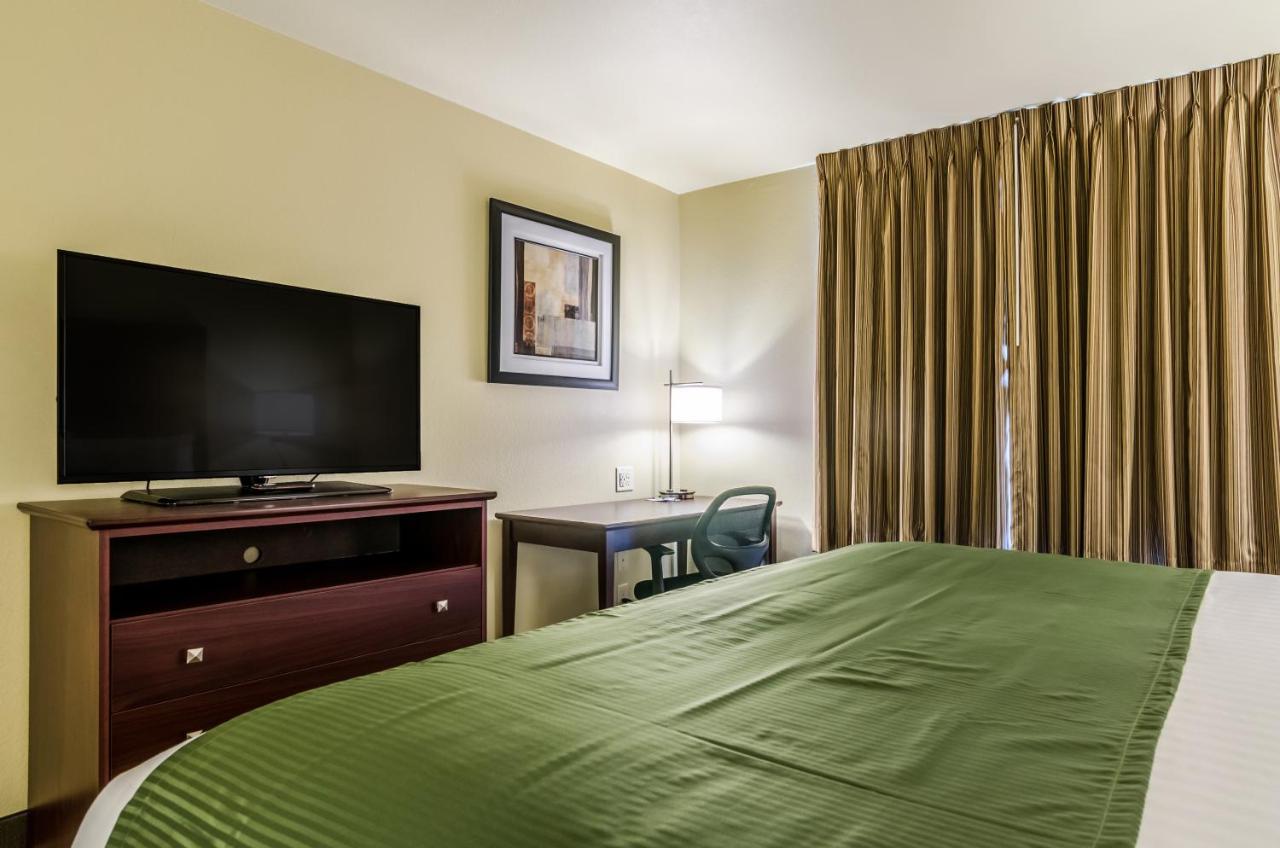 King Room at Cobblestone Inn & Suites - Ord