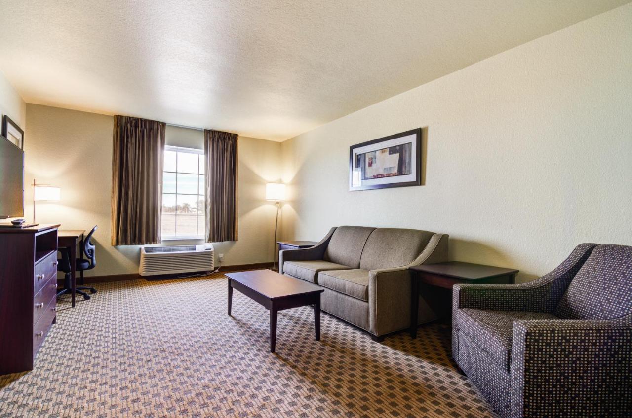 Family Room - Disability Access at Castle Rock Inn & Suites