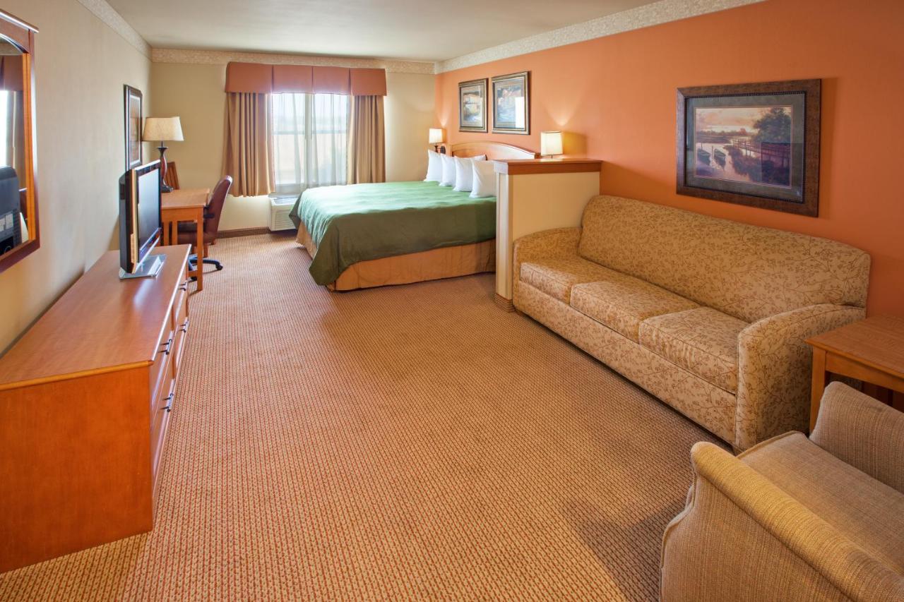 King Studio with Sofa Bed at Country Inn & Suites by Radisson, Portage, IN