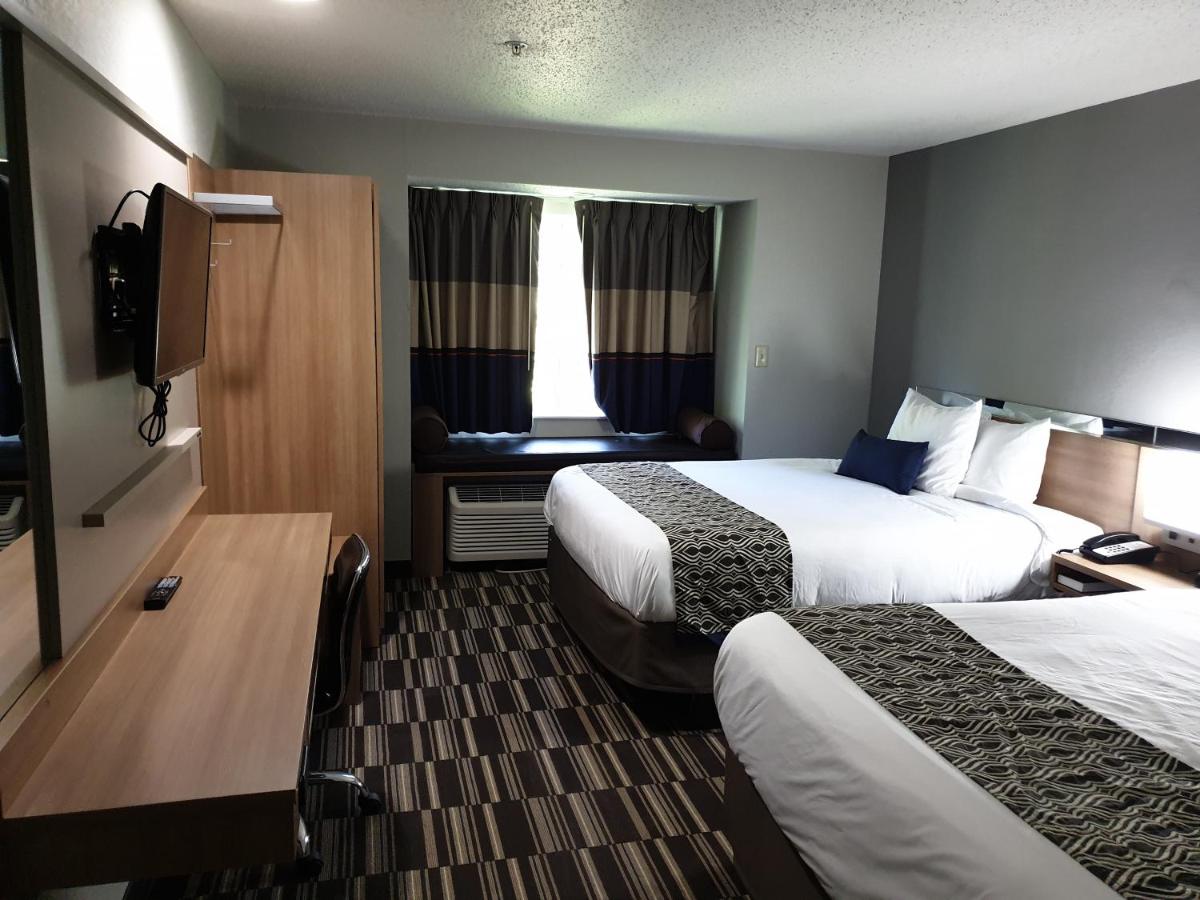 Queen Room with Two Queen Beds - Non-Smoking at Microtel Inn & Suites by Wyndham Augusta/Riverwatch
