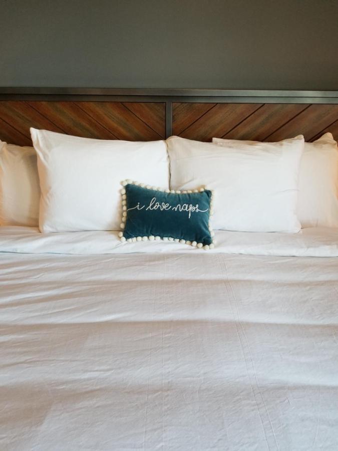 Deluxe King Suite at The Stella Hotel & Ballroom
