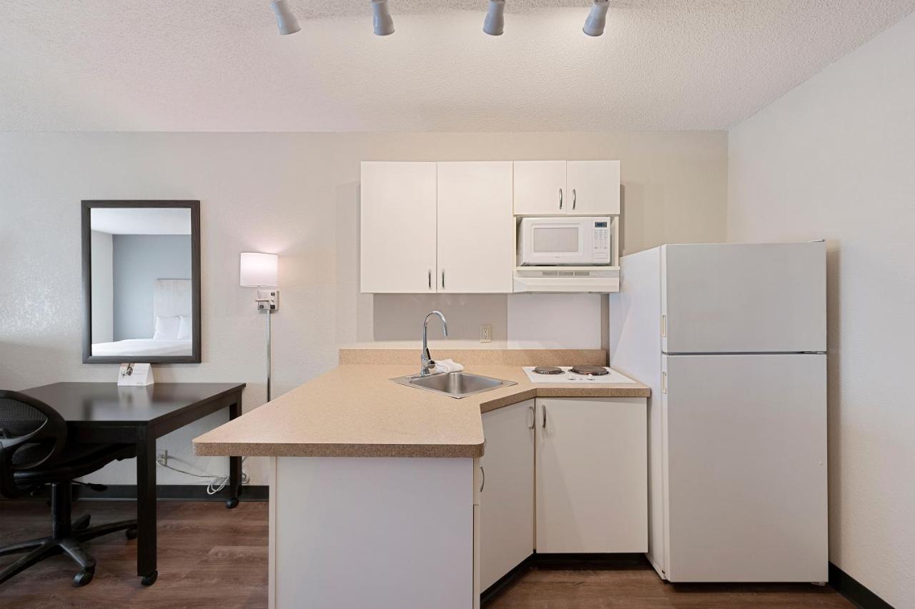 Studio with 2 Double Beds - Non-Smoking at Extended Stay America Select Suites - Charlotte - Tyvola Rd.