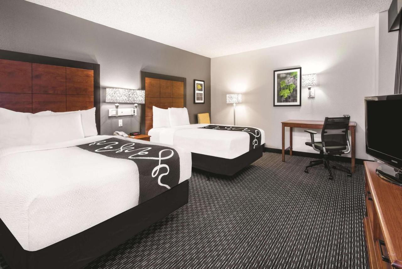 Double Room with Two Double Beds - Disability Access at La Quinta Inn & Suites by Wyndham San Antonio Riverwalk