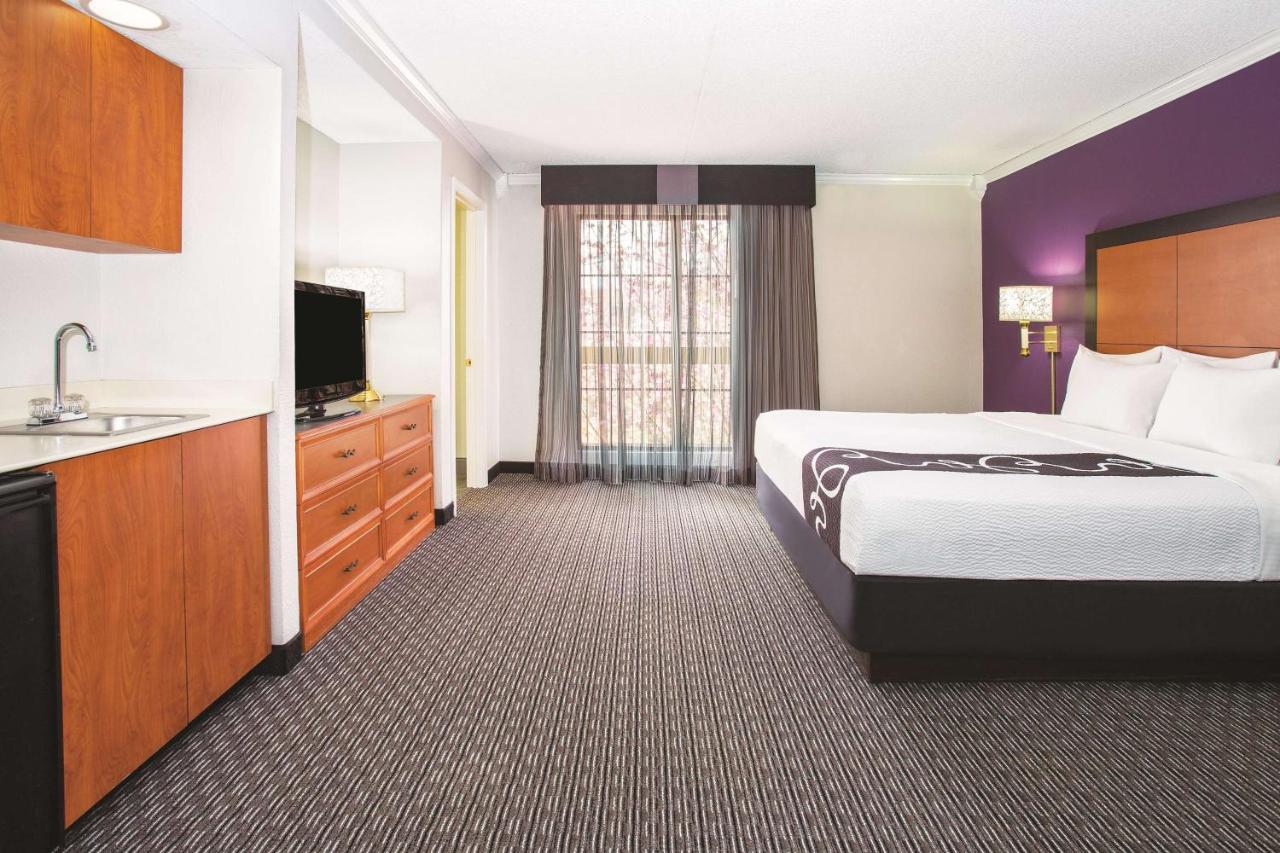 Deluxe King Suite - Non-Smoking at La Quinta Inn by Wyndham Denver Westminster