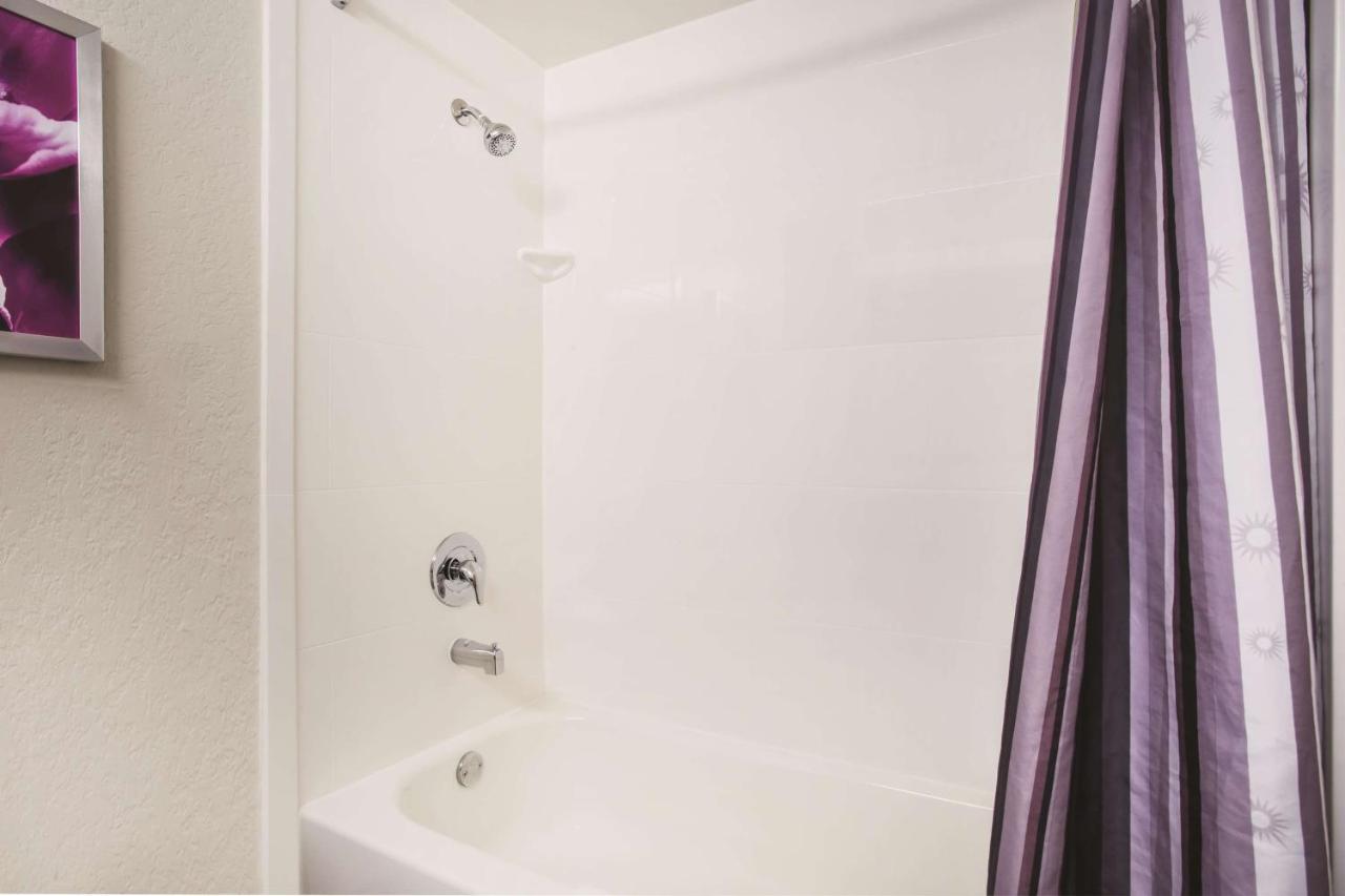 Double Room with Two Double Beds at La Quinta Inn & Suites by Wyndham Seattle Bellevue/Kirkland
