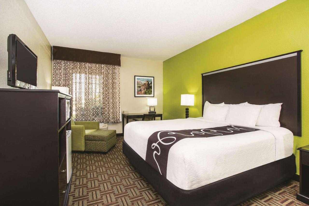 King Room - Disability Access at La Quinta Inn & Suites by Wyndham Fruita