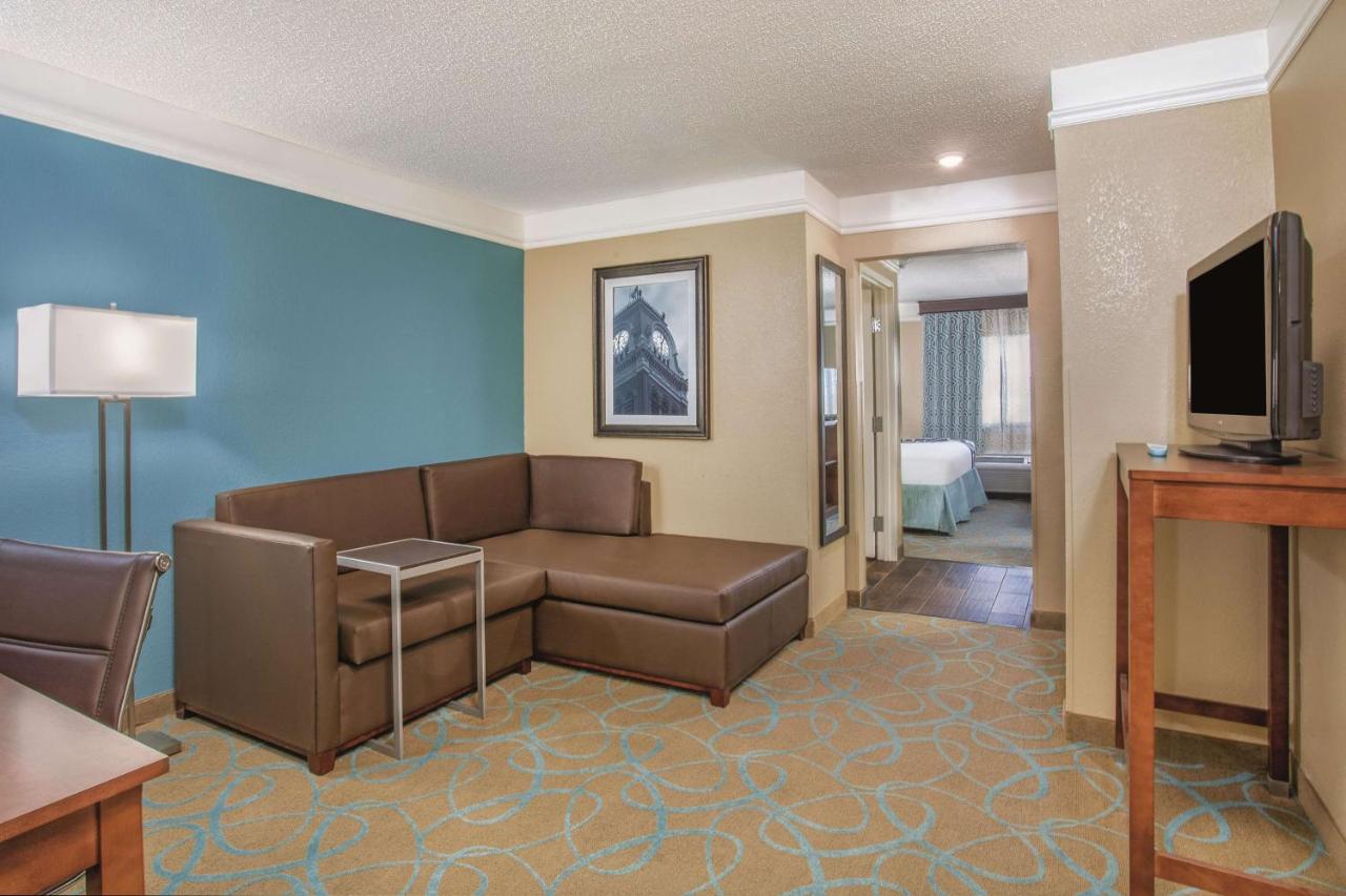 Deluxe King Room - Non-Smoking at La Quinta Inn & Suites by Wyndham Elizabethtown