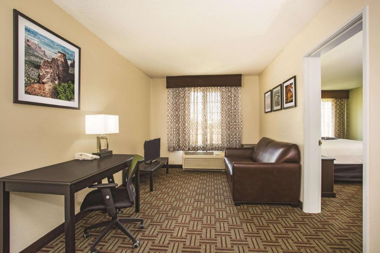 Deluxe King Suite at La Quinta Inn & Suites by Wyndham Fruita