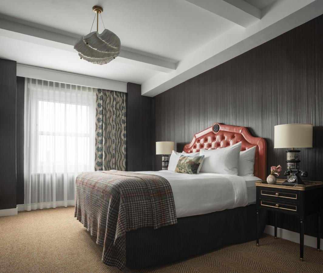 King Suite with Sofa Bed at Graduate by Hilton Providence