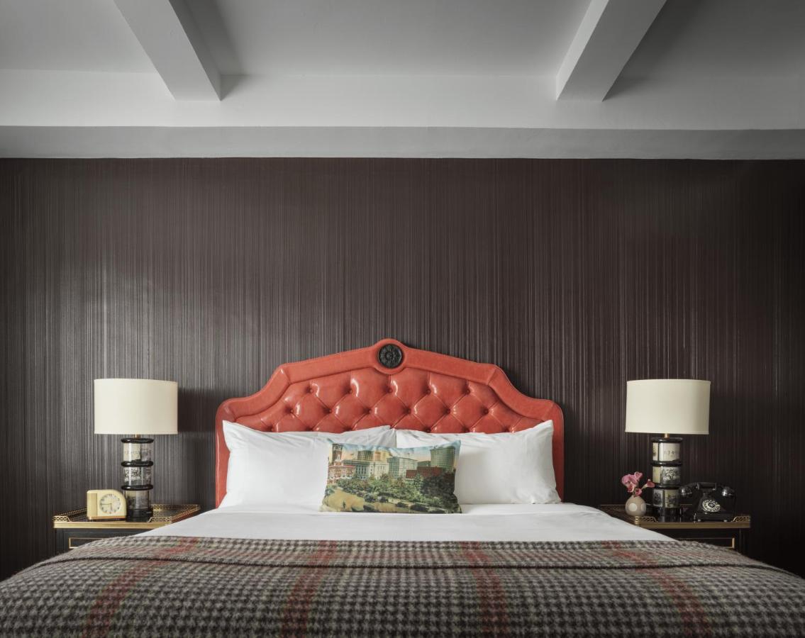 King Suite with Sofa Bed at Graduate by Hilton Providence