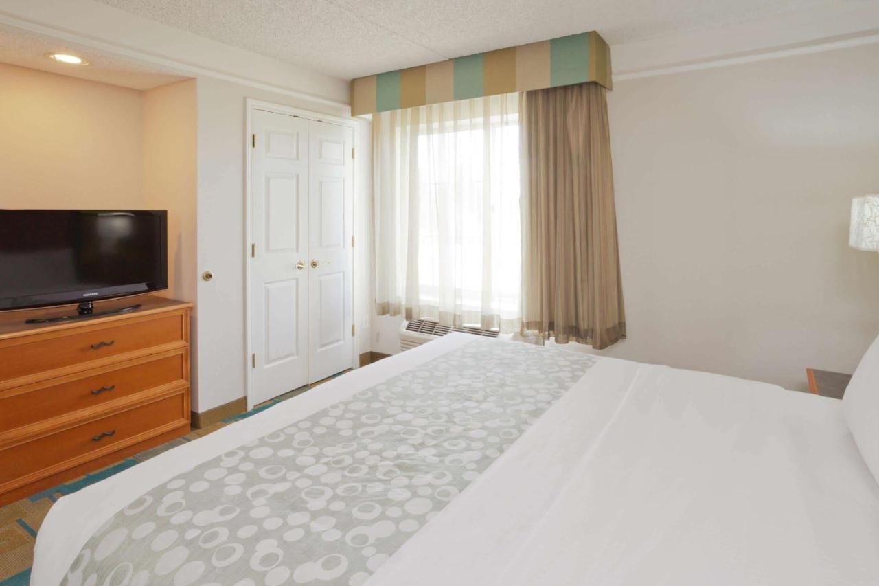 One-Bedroom King Suite - Non-Smoking at La Quinta Inn & Suites by Wyndham Salt Lake City Airport