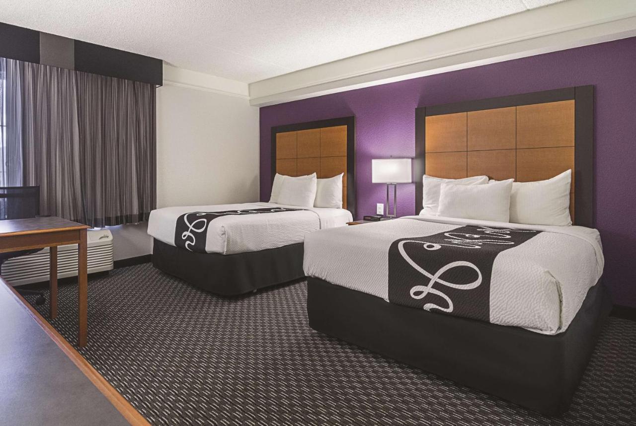 Double Room with Two Double Beds - Mobility Access/Non-Smoking at La Quinta Inn & Suites by Wyndham Phoenix Mesa West