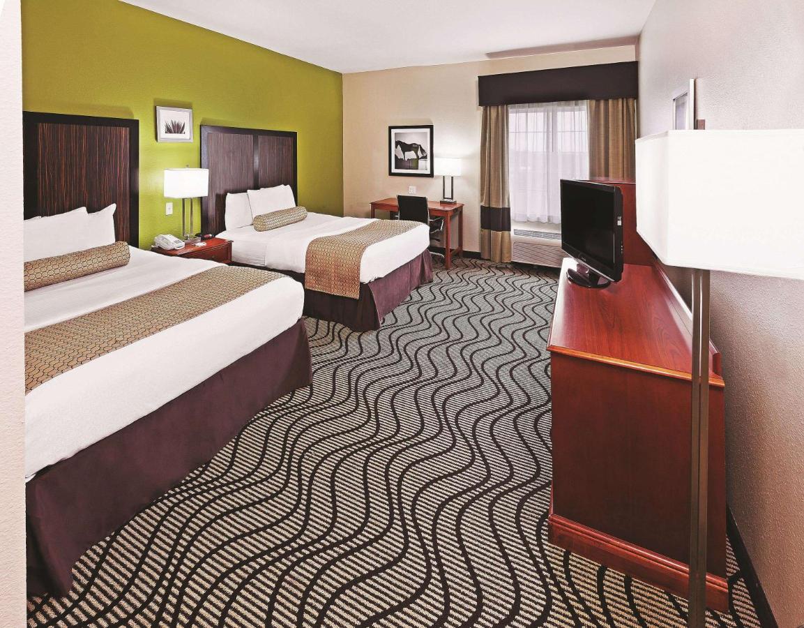 Queen Room with Two Queen Beds - Non-Smoking at La Quinta Inn & Suites by Wyndham Corpus Christi Northwest