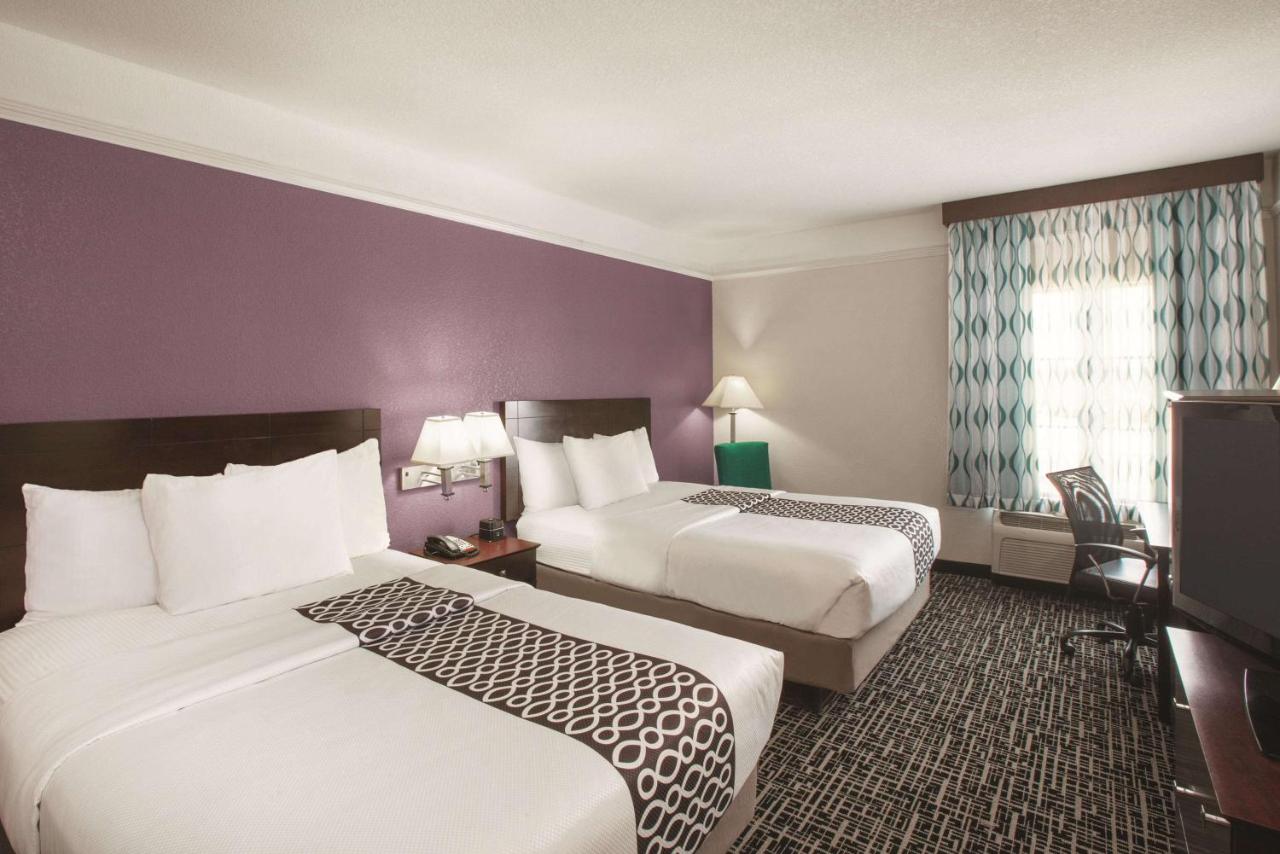 Deluxe Queen Room with Two Queen Beds at La Quinta Inn & Suites by Wyndham Mansfield TX