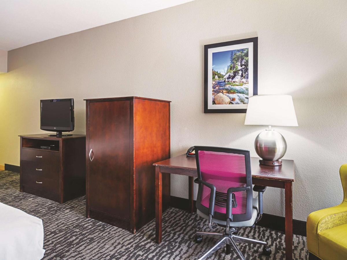 Family Room with Two Queen Beds - Non-Smoking at La Quinta Inn & Suites by Wyndham Fresno Northwest
