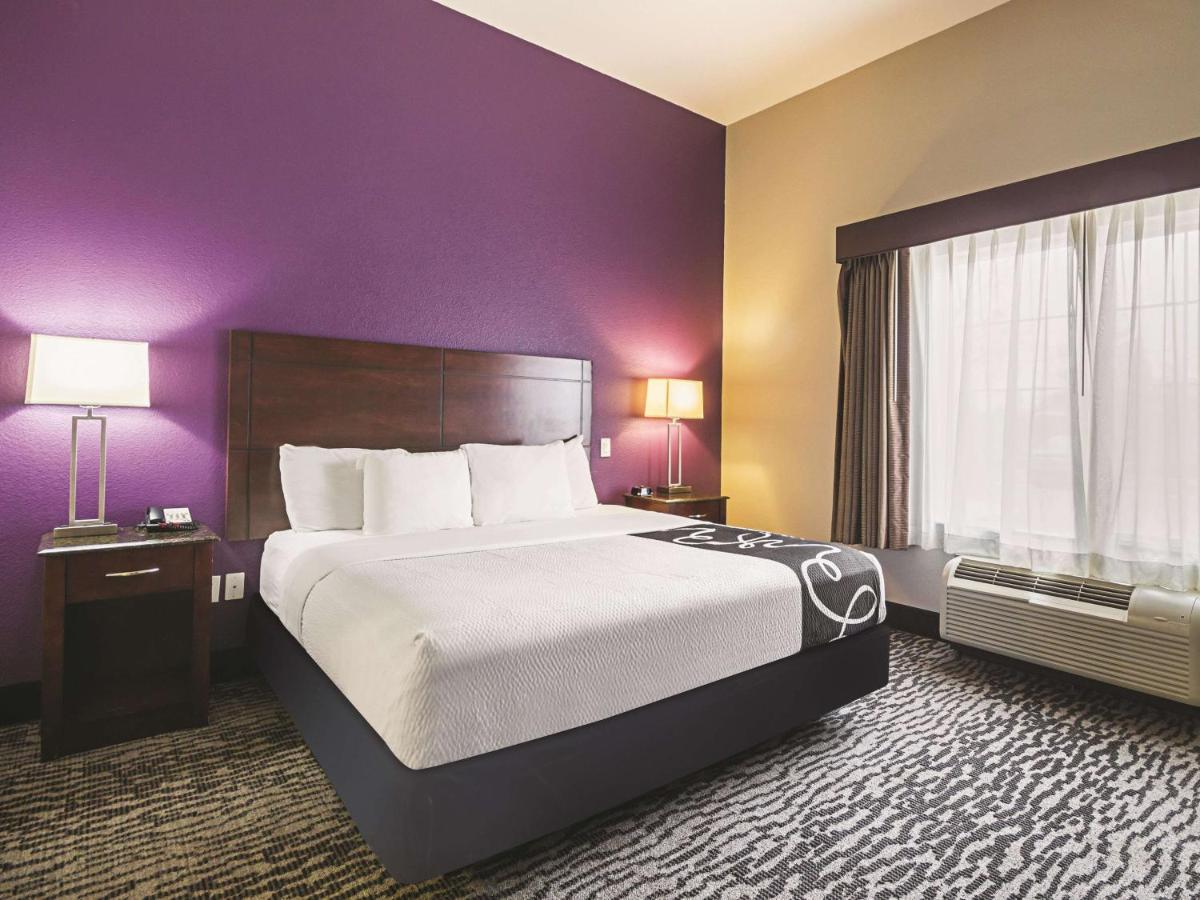 Two-Room King Suite - Non-Smoking at La Quinta Inn & Suites by Wyndham Fresno Northwest