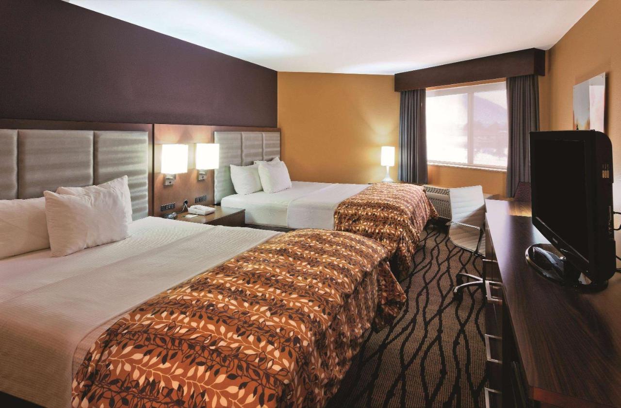 Deluxe Queen Room with Two Queen Beds at La Quinta Inn & Suites by Wyndham Butte