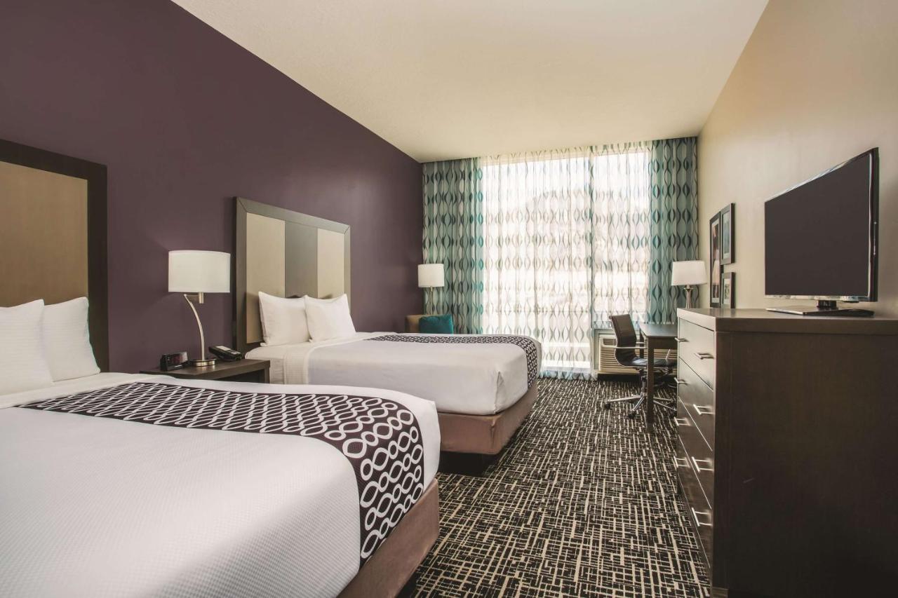 Deluxe Queen Room with Two Queen Beds at La Quinta Inn & Suites by Wyndham La Verkin-Gateway to Zion