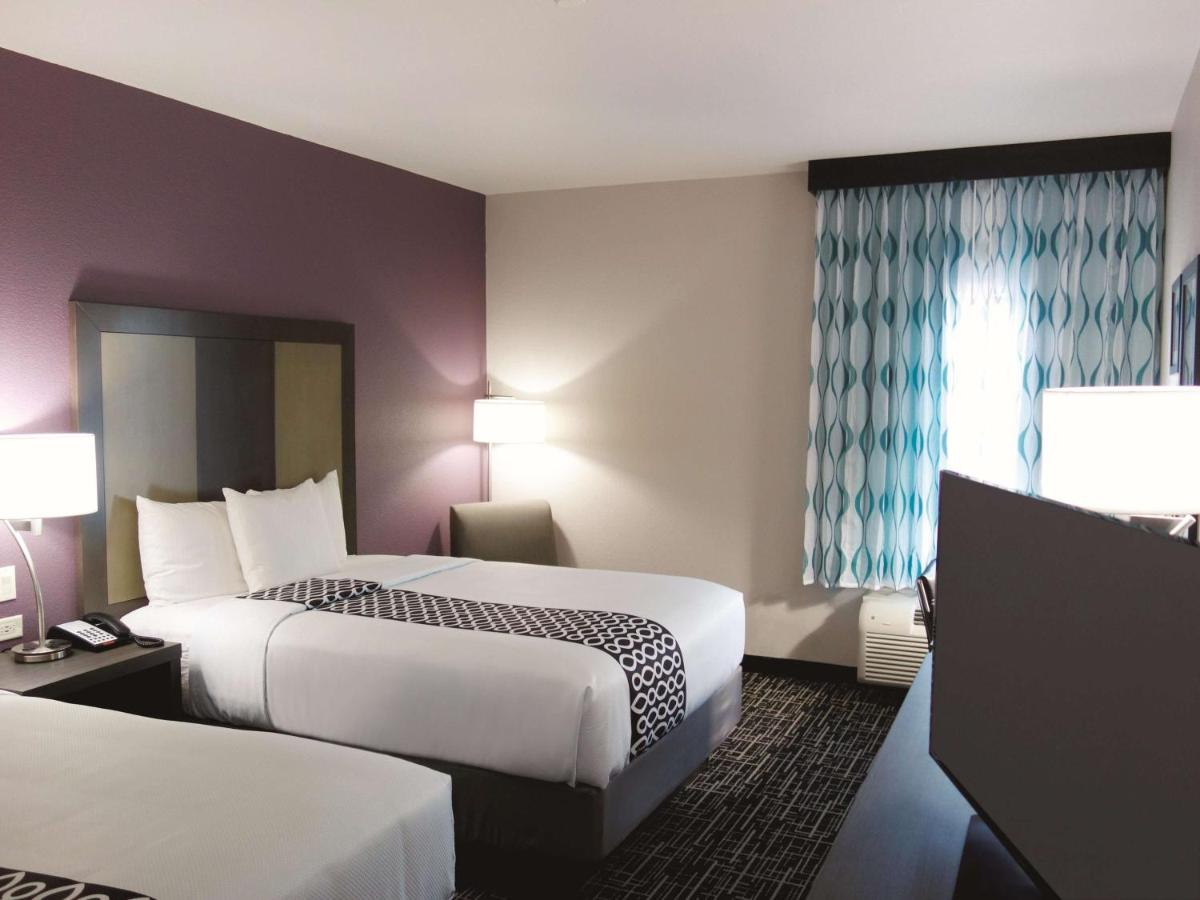 Queen Room with Two Queen Beds - Mobility Access/Non-Smoking at La Quinta Inn & Suites by Wyndham Pampa