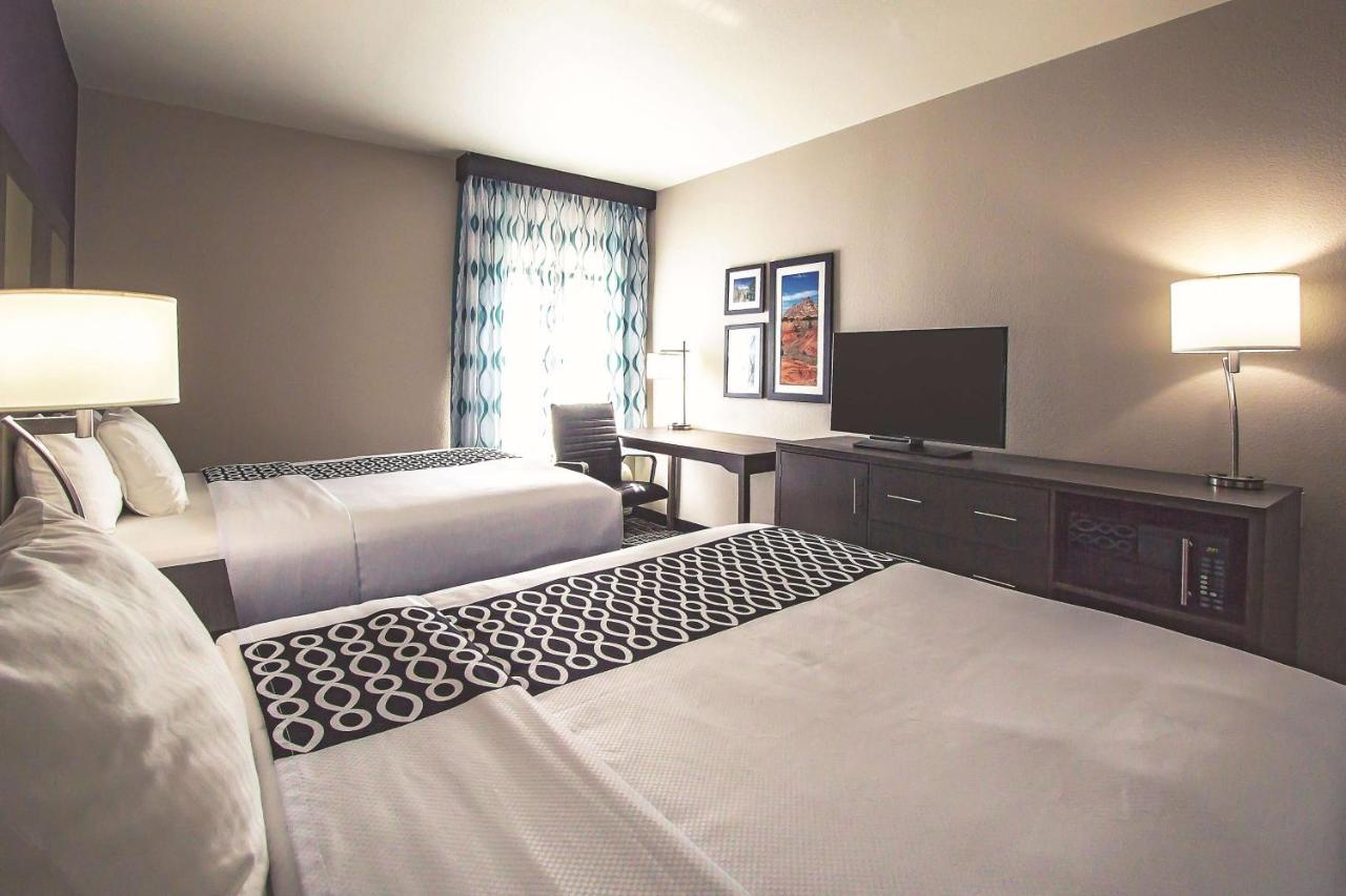 Queen Room with Two Queen Beds - Mobility Access/Non-Smoking at La Quinta Inn & Suites by Wyndham Pampa