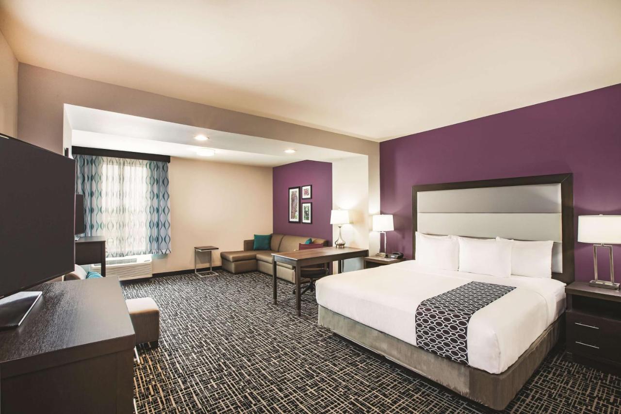 Deluxe King Suite - Non-Smoking at La Quinta Inn & Suites by Wyndham McAllen La Plaza Mall