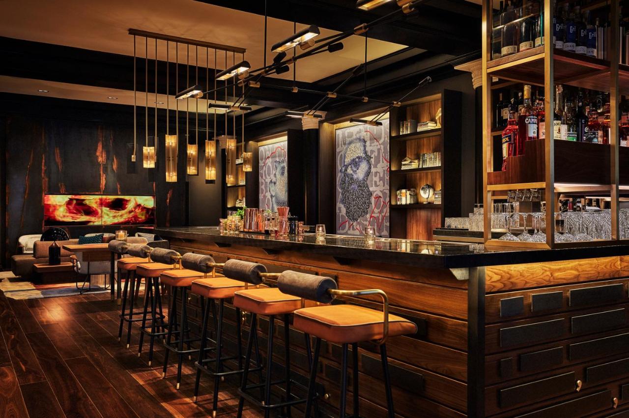 | Hotel Rex