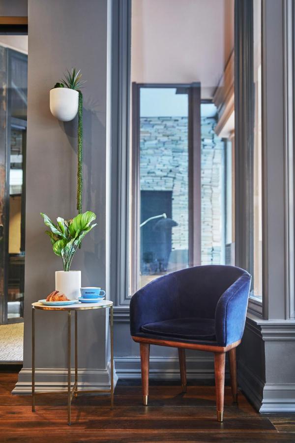 | Hotel Rex