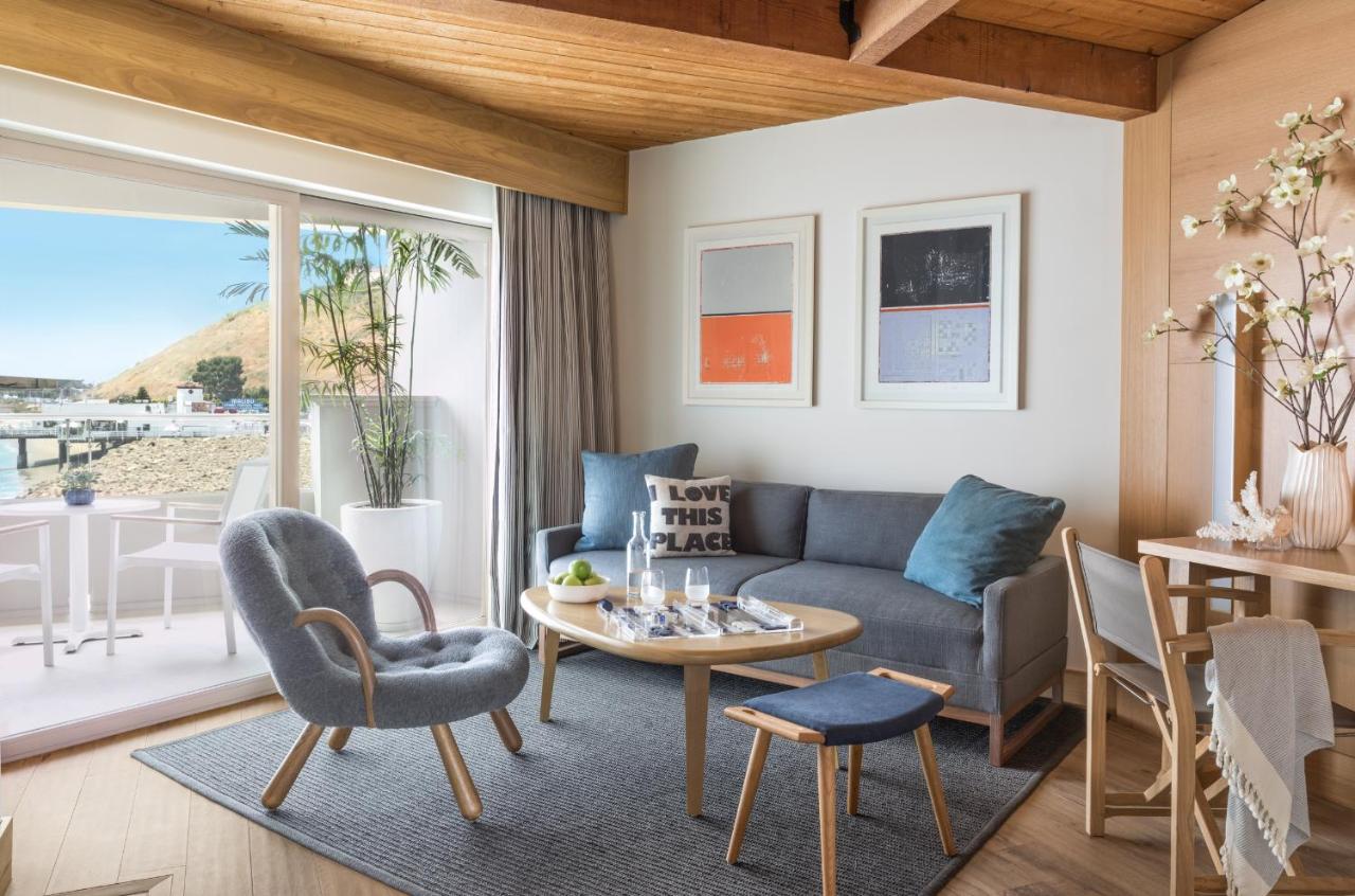 | Malibu Beach Inn