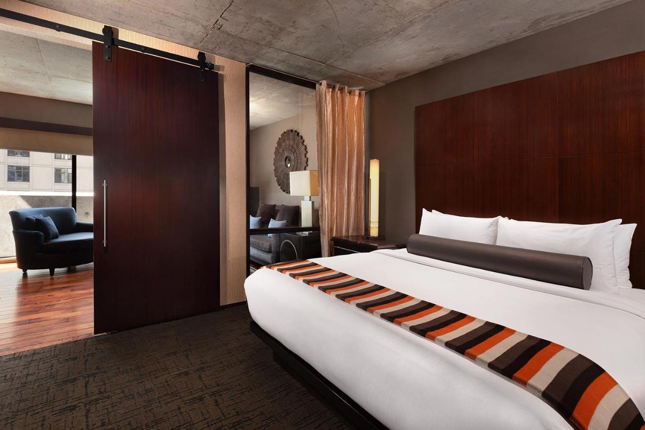 Junior Suite at Eurostars Magnificent Mile